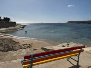 St Thomas Bay Color Bench